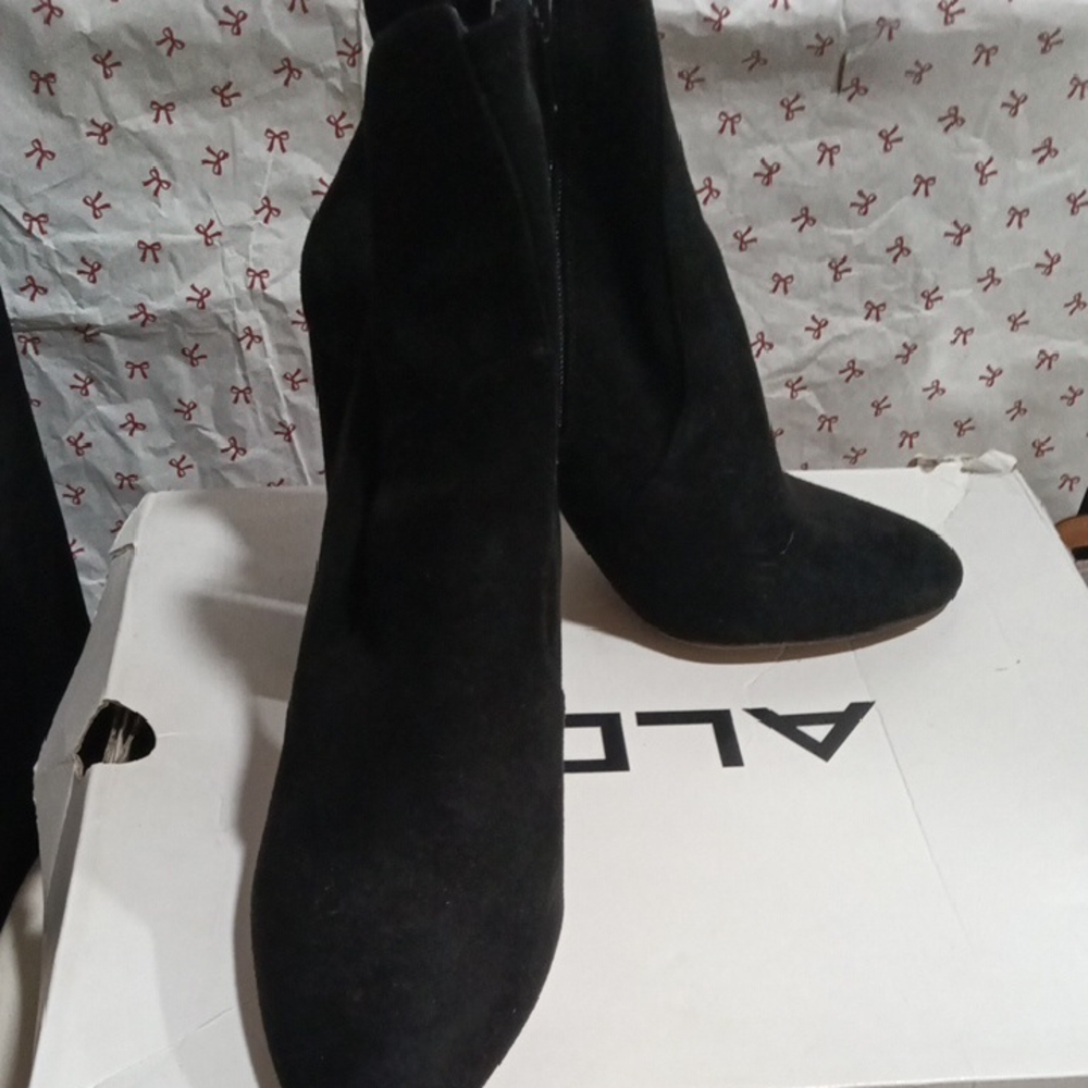 Aldo Women's Elegant Black Heeled Boots